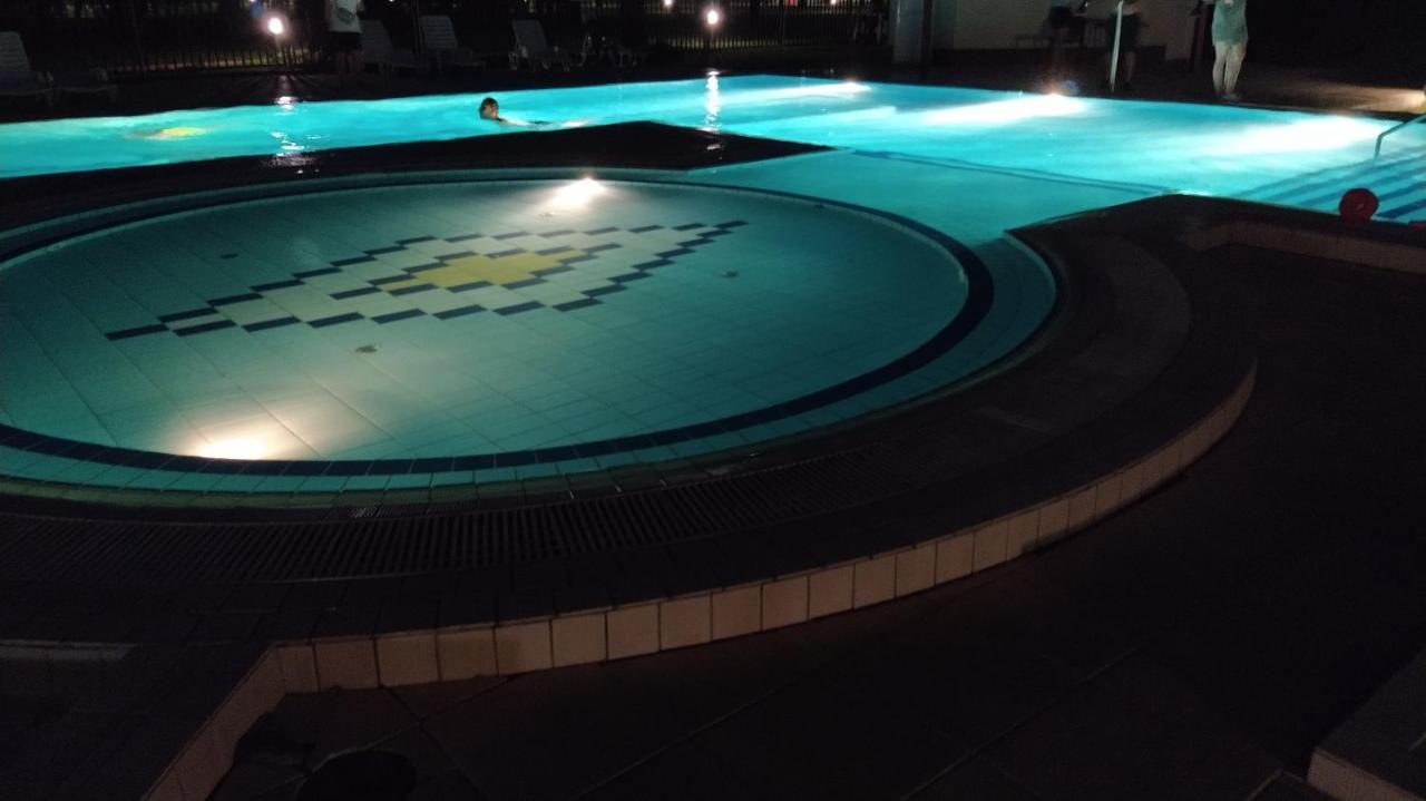 Gabi & Gabi Apartments Hajdúszoboszló المظهر الخارجي الصورة