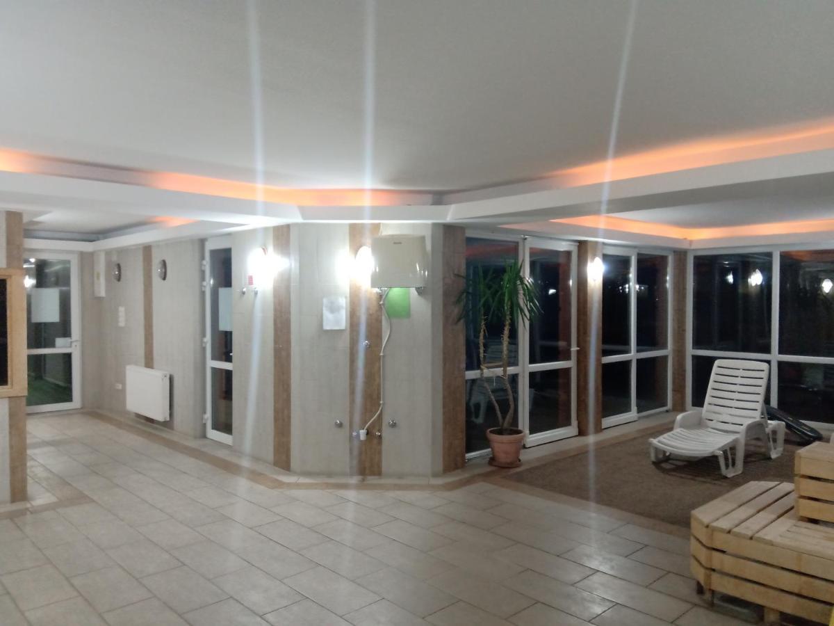 Gabi & Gabi Apartments Hajdúszoboszló المظهر الخارجي الصورة