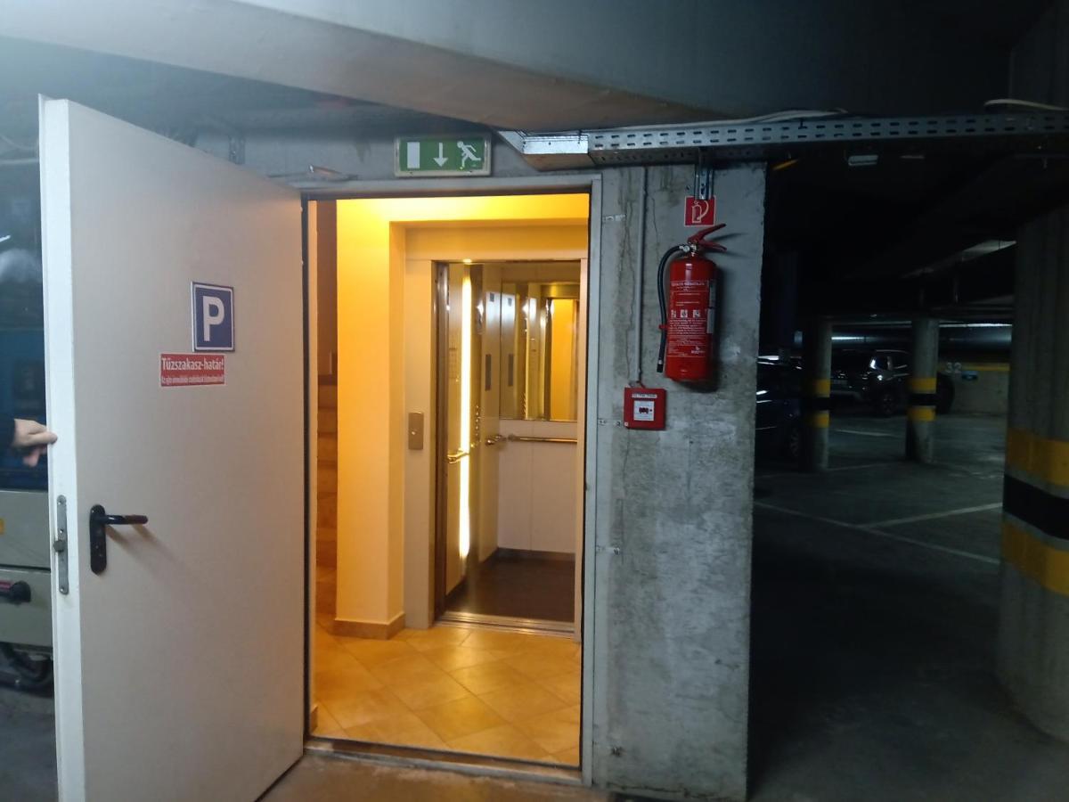 Gabi & Gabi Apartments Hajdúszoboszló المظهر الخارجي الصورة