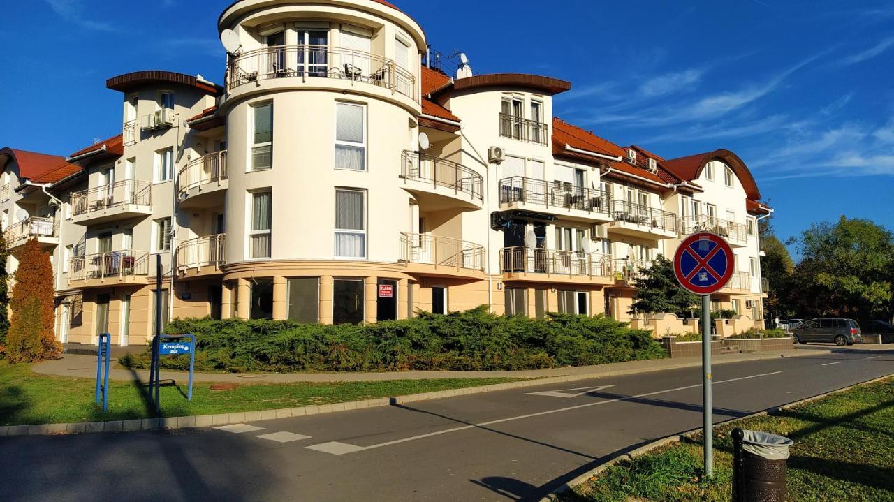 Gabi & Gabi Apartments Hajdúszoboszló المظهر الخارجي الصورة